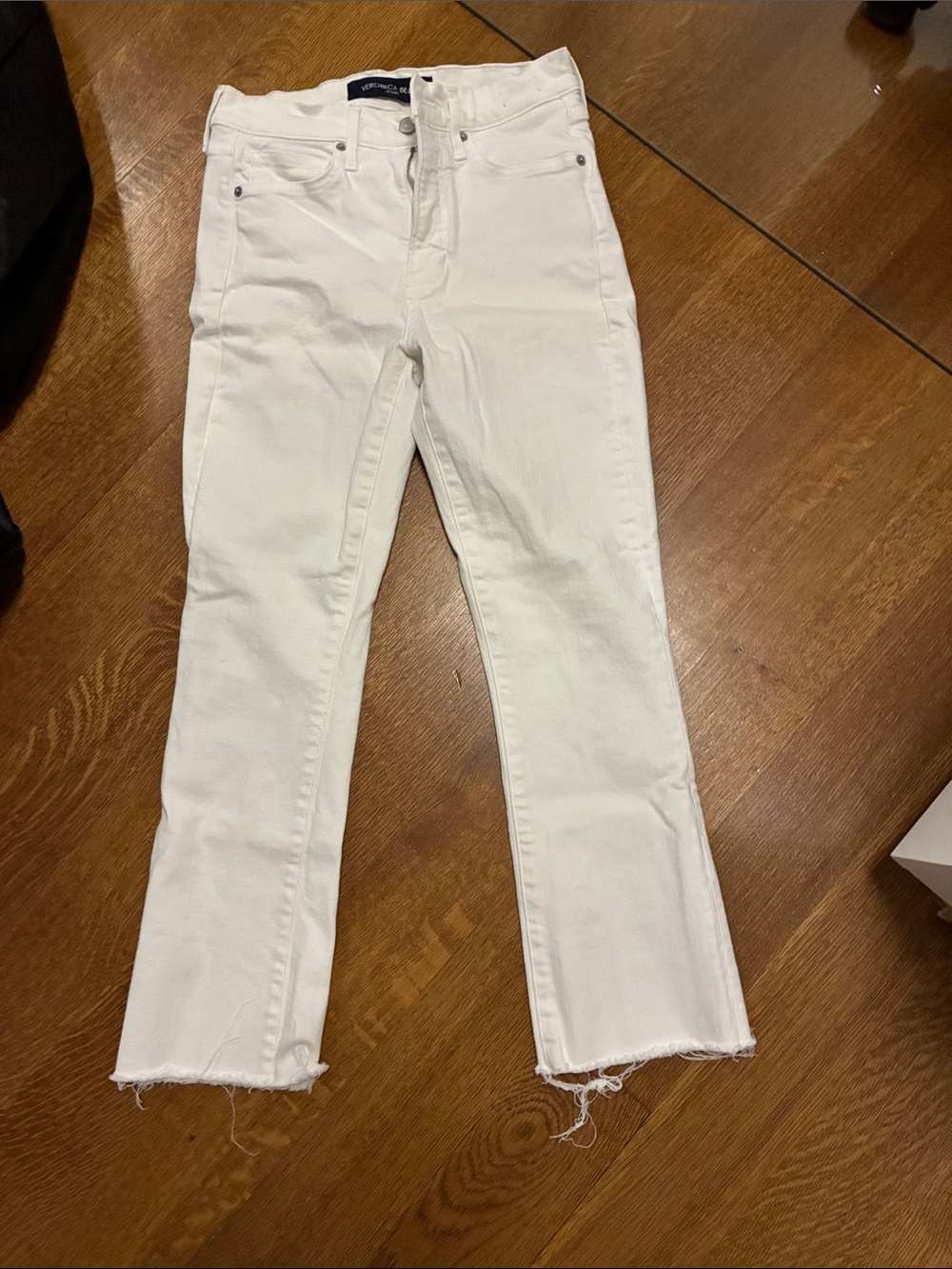 Veronica Beard White Ankle Crop Straight Jeans
